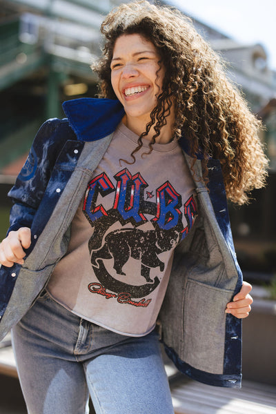 Chicago Cubs & Wrigley Field Women's Apparel – Ivy Shop