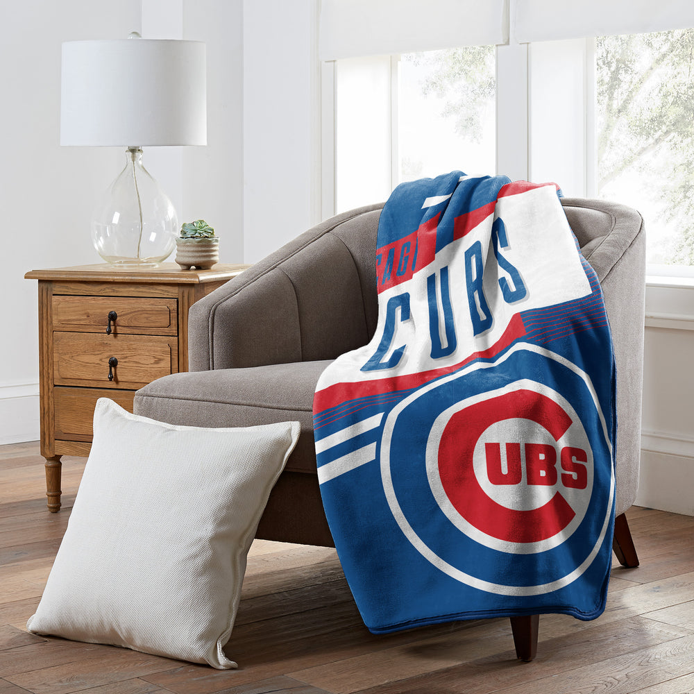 Chicago Cubs Bullseye Logo Throw Blanket Blankets NORTHWEST COMPANY