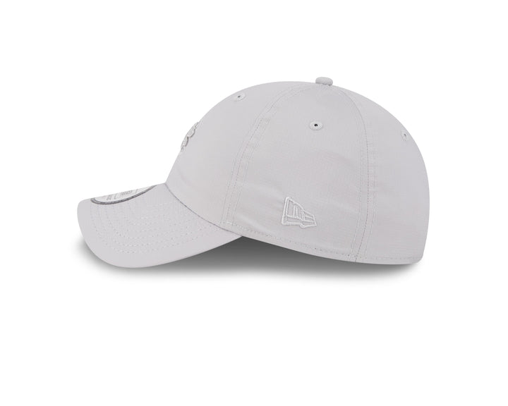 Chicago Cubs Walking Bear Ripstop Grey 9Twenty Cap by New Era Caps NEW ERA CAP COMPANY