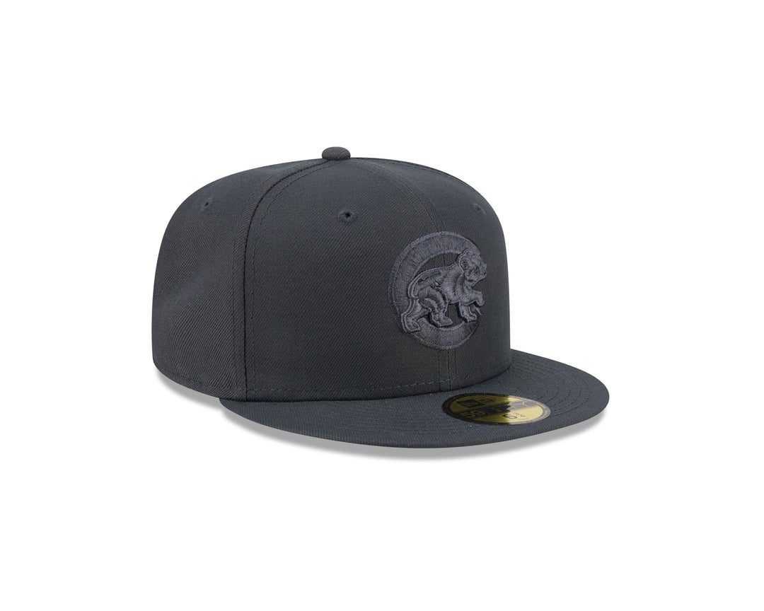 Chicago Cubs Walking Bear Two-Tone Black 59FIFTY Cap by New Era