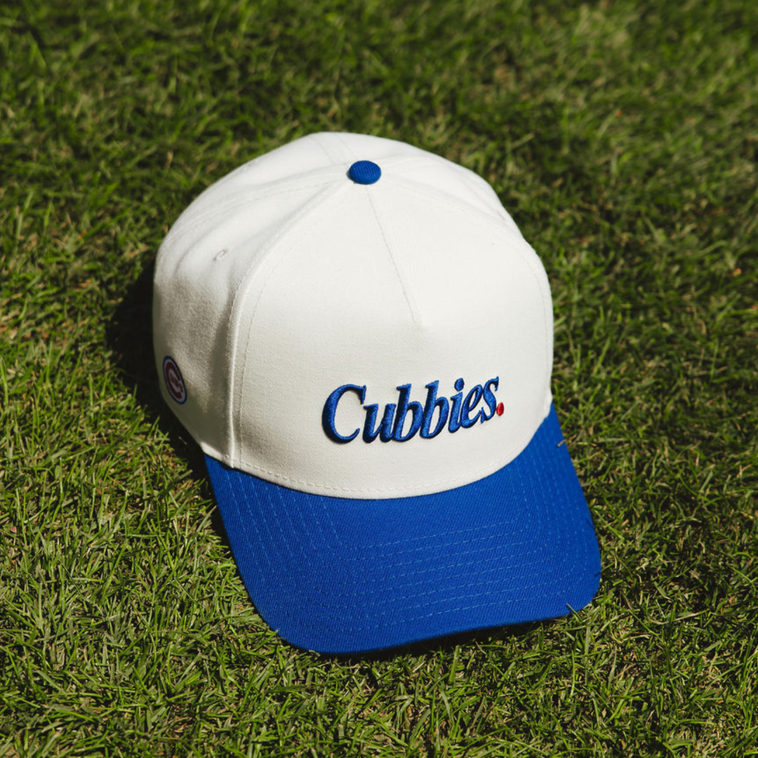 Chicago Cubs x Alice &amp; Wonder Cubbies Two-Tone 940 Cap — Ivory