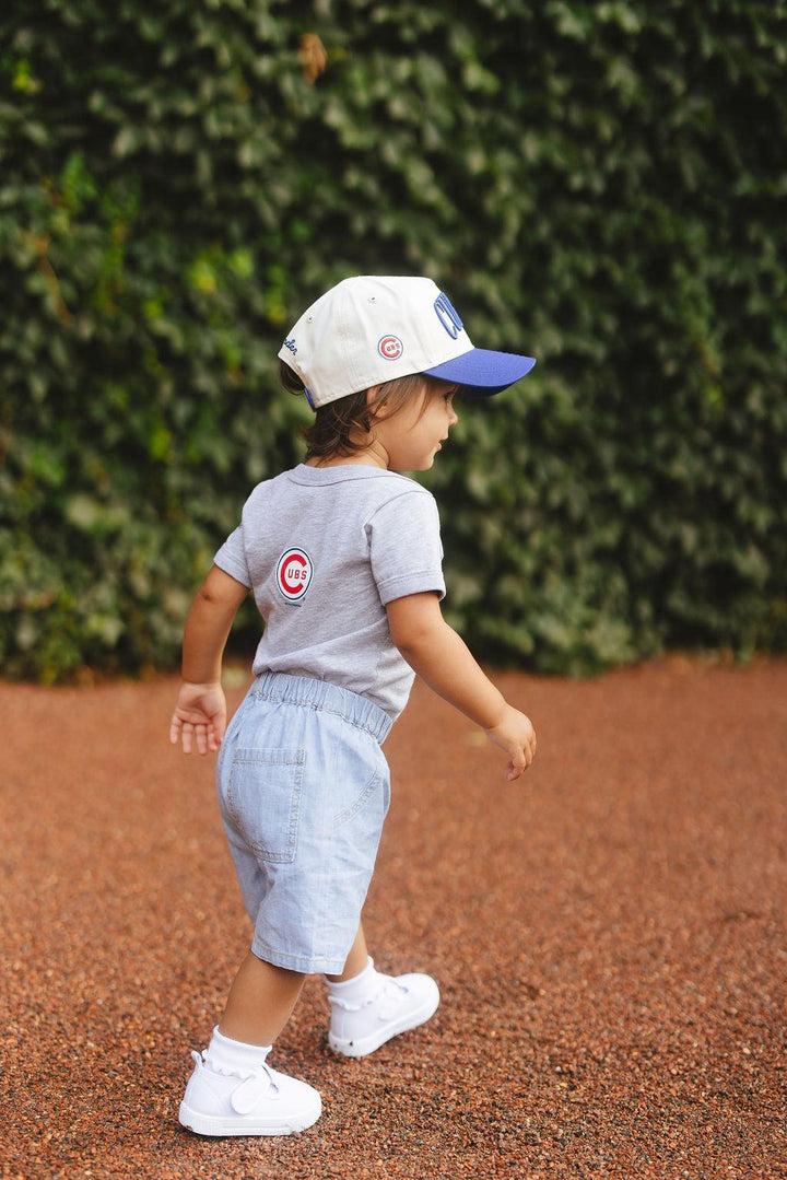 Chicago Cubs X Mini Wonder Game Day Friends Onesie Kids Baby Onesie Alice &amp; Wonder
