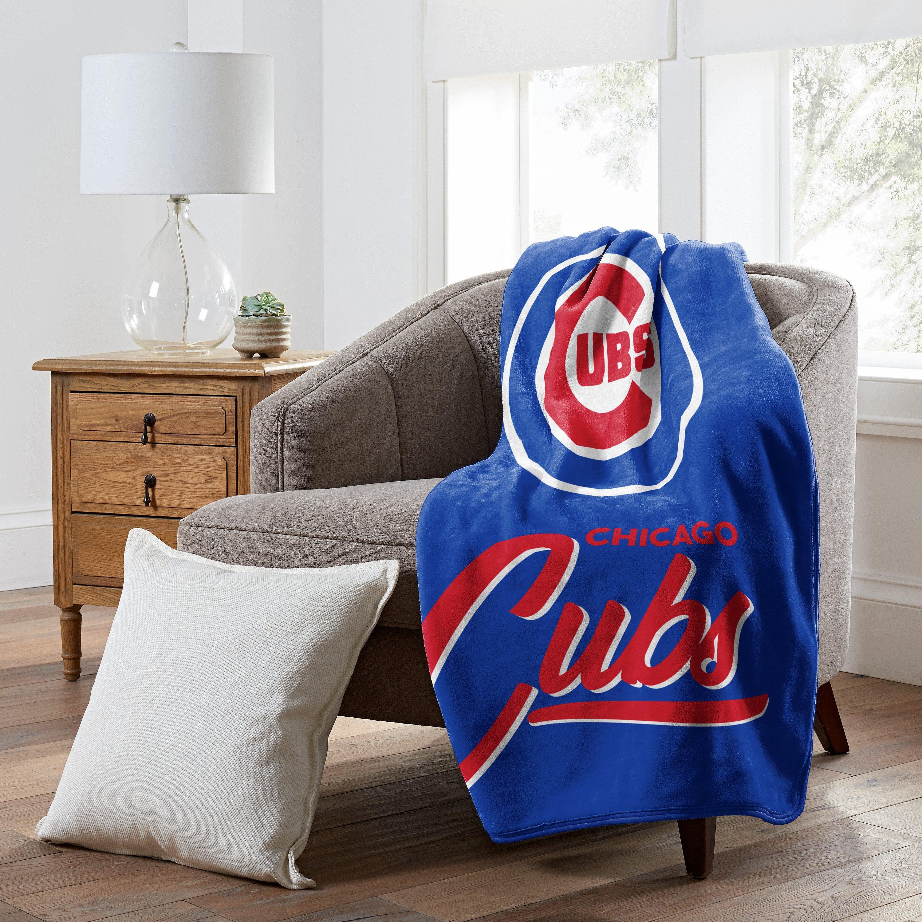 Northwest Chicago Cubs Signature Blanket - Thumbnail 2